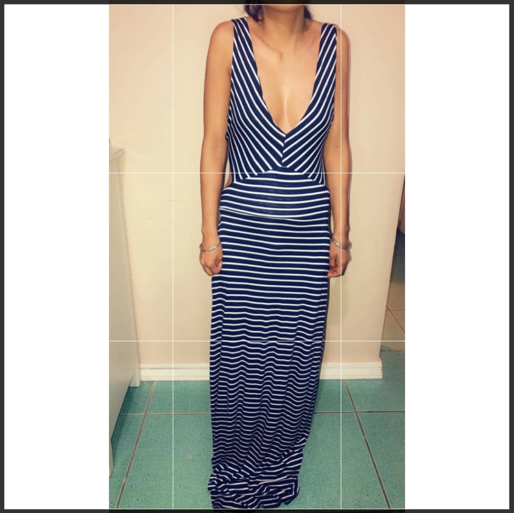 Dress - Picture 1 of 3